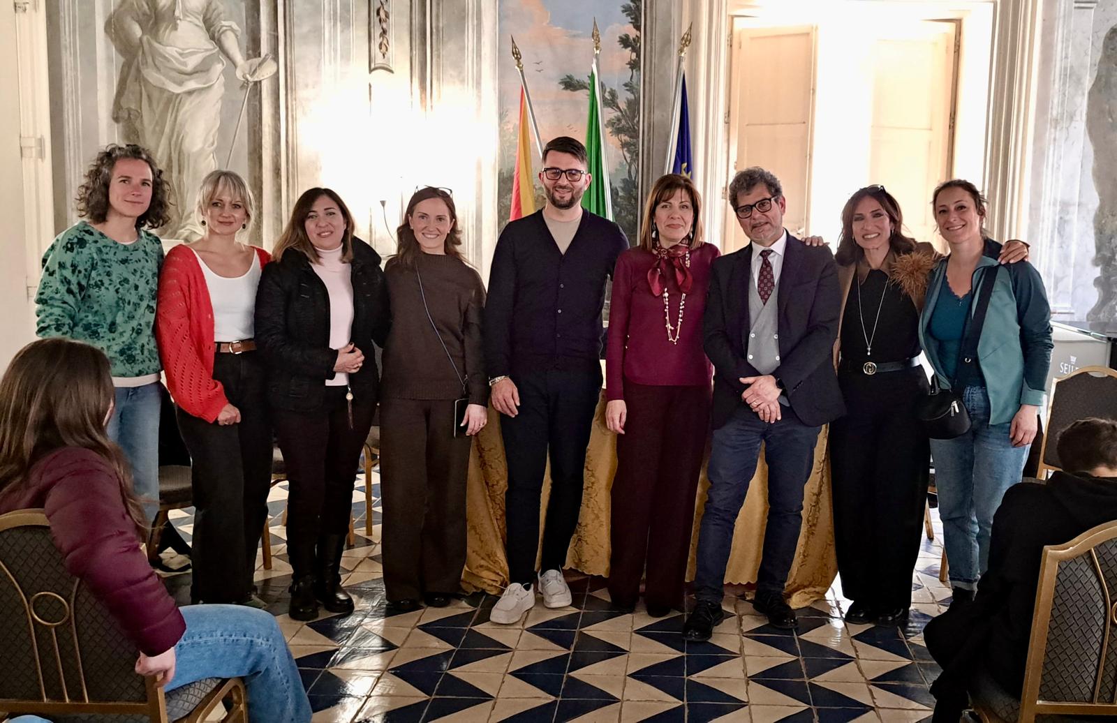 L’Identità Europea nasce a Scuola: l’I.C.S. Falcone e Borsellino di Bagheria accoglie la Normandia